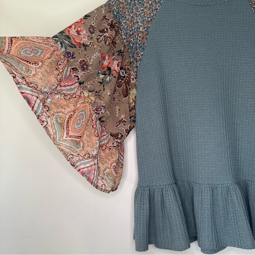 Umgee Waffle Knit Top with Floral Accent Sleeves - Picture 3 of 6
